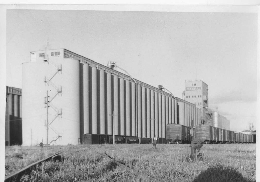 Federal with boxcars