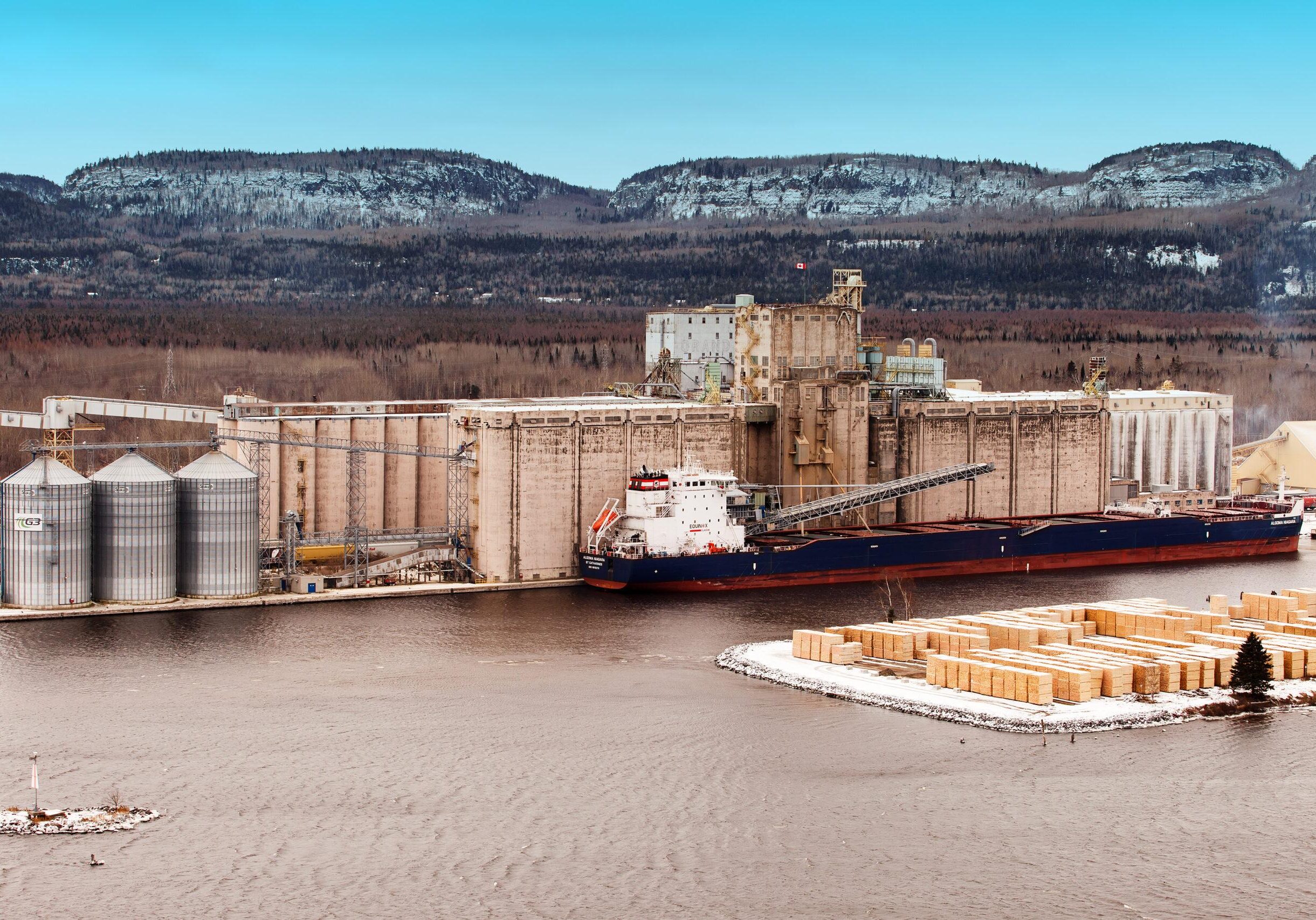 SEARLE ALGOMA NIAGARA 7941 FROM HYDRO STACK NOV 21, 2017 MOUNT McKAY IN BACK GROUND PHOTO BY CARLO LOMBARDO 28 WD 19.png